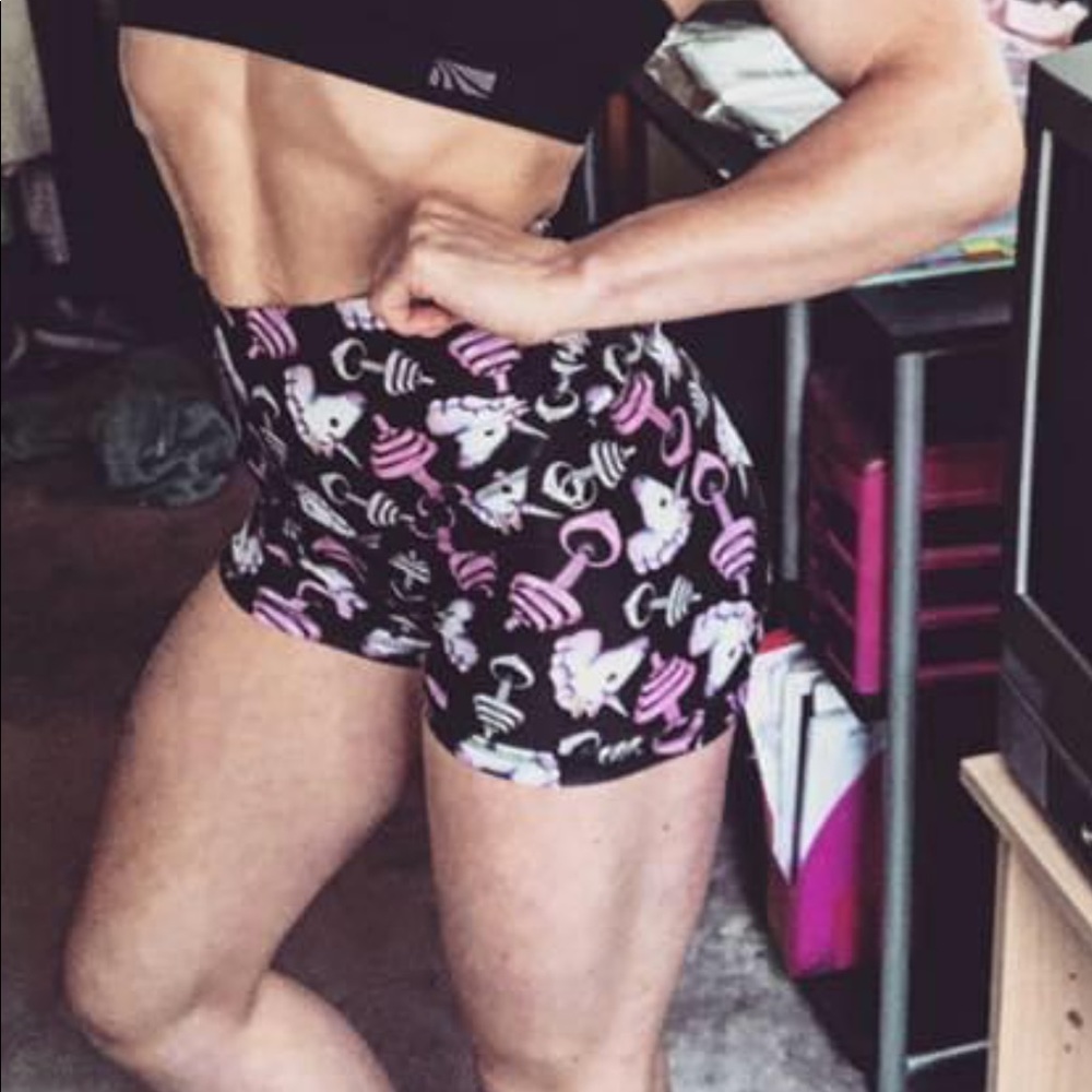 Medium abs2bfitness scrunch butt shorts